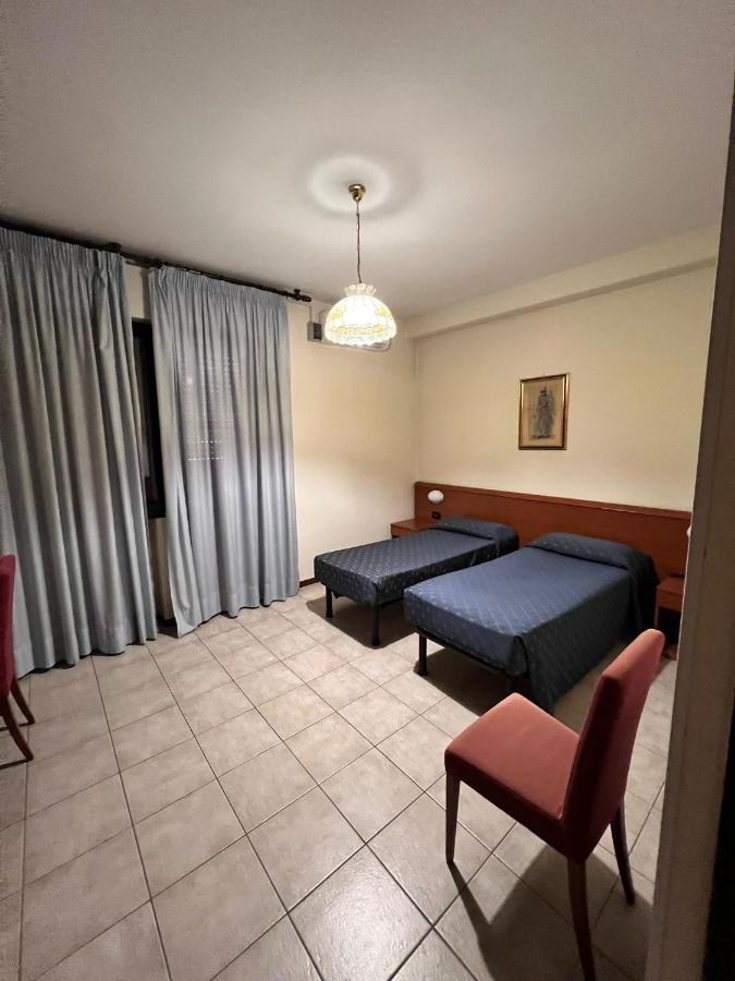 Hotel Colonna Albignasego Dış mekan fotoğraf